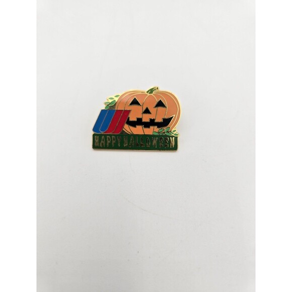 Vintage United Airlines Happy Halloween Pin Jack O Lantern & Company Logo - Picture 1 of 5